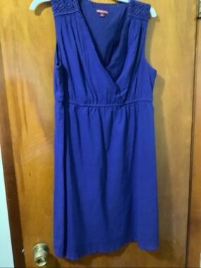 Merona Sleeveless V-Neck  Dress in Navy Blue